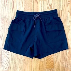 Old Navy women’s stretchtech shorts, size S